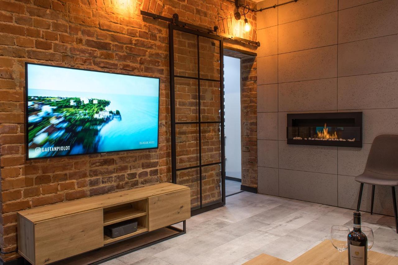 Apartament Black Loft Nysa Exteriér fotografie