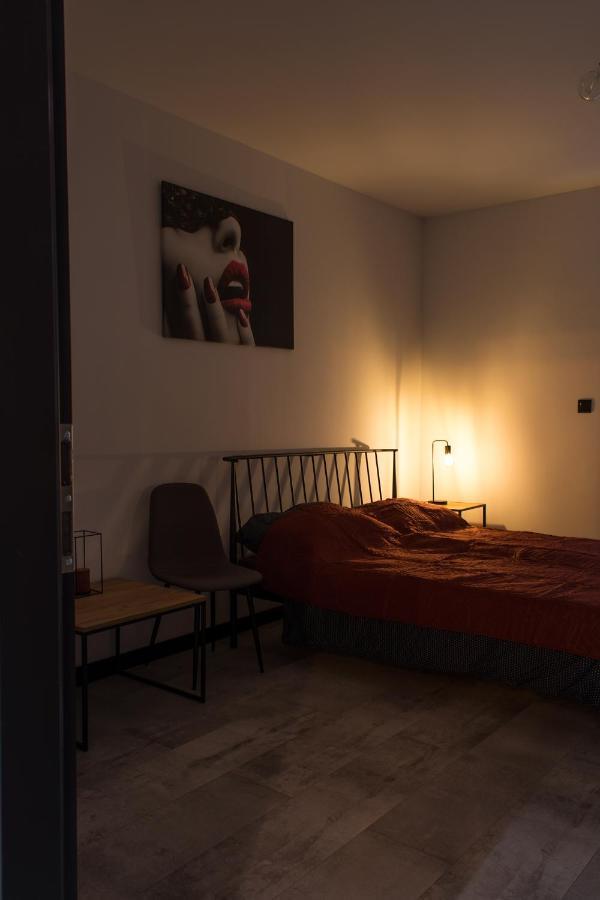 Apartament Black Loft Nysa Exteriér fotografie