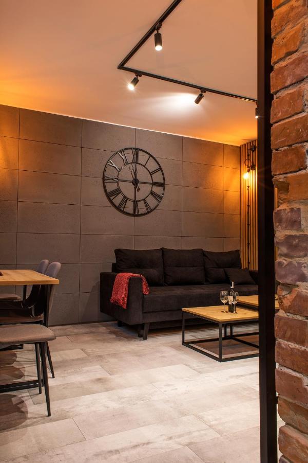 Apartament Black Loft Nysa Exteriér fotografie